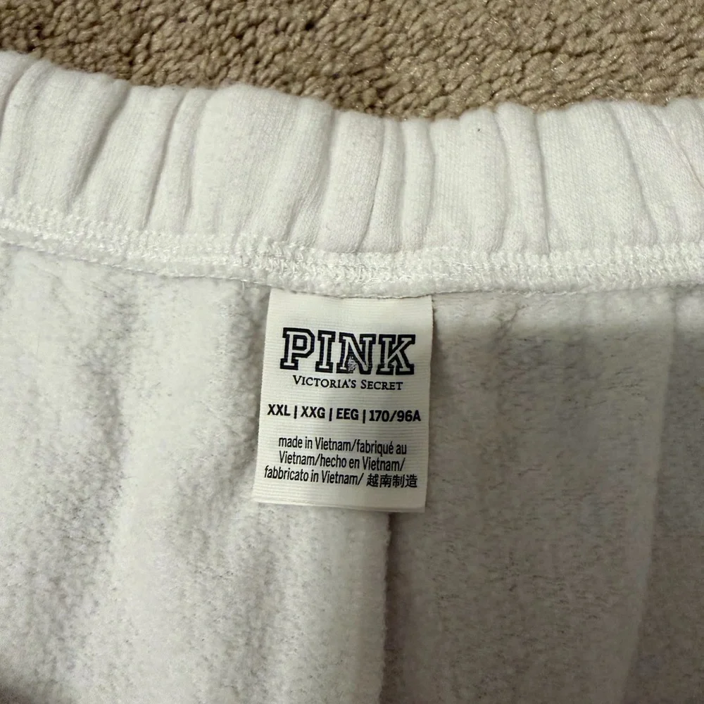 PINK Victoria's Secret White Elastic Waist Drawstring Shorts - Picture 2 of 4